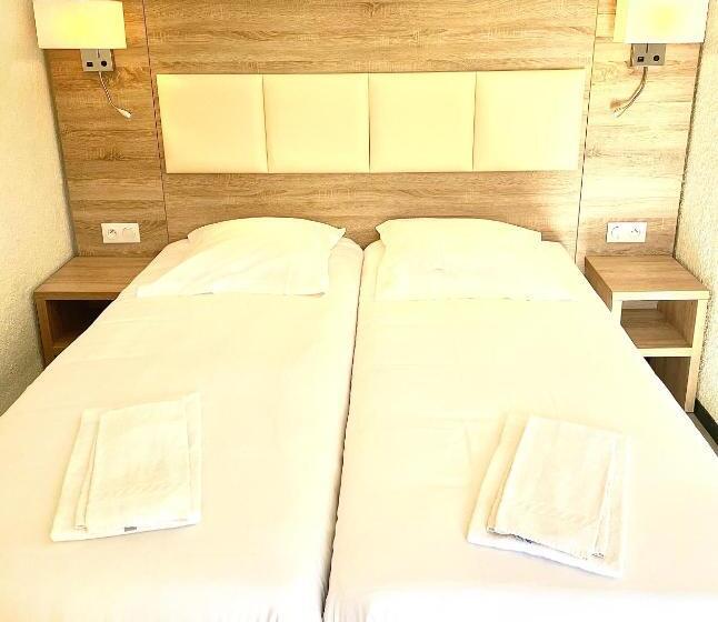 호텔 Les Pavillons Du Golfe