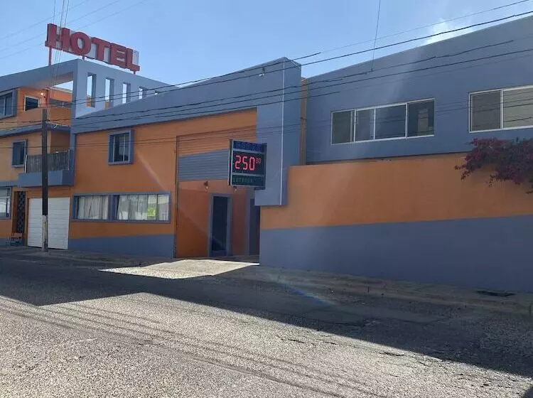 هتل Los Altos