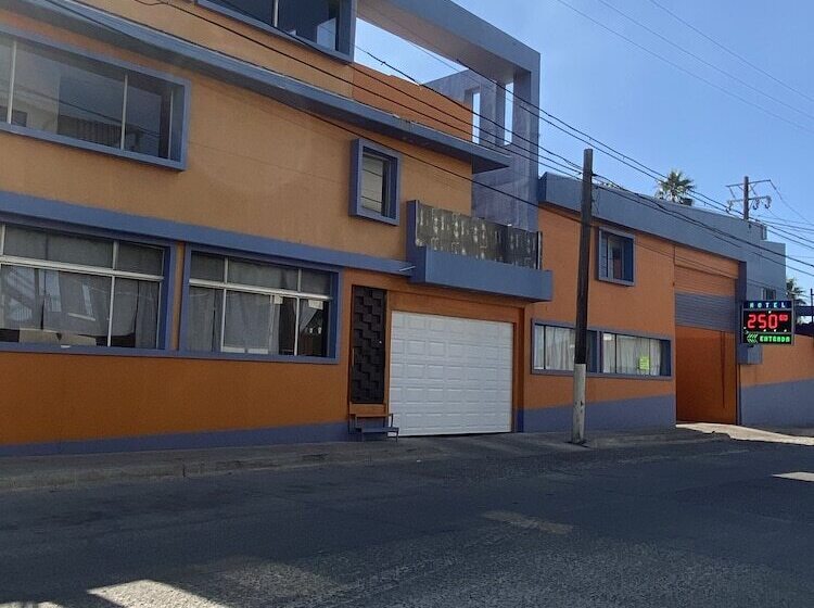 בית מלון כפרי Los Altos