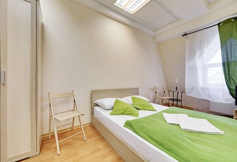 בית מלון כפרי Minima Kuzminki