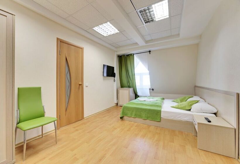 בית מלון כפרי Minima Kuzminki