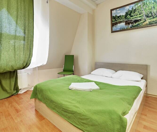 בית מלון כפרי Minima Kuzminki