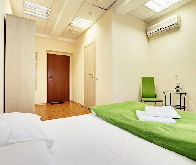 בית מלון כפרי Minima Kuzminki