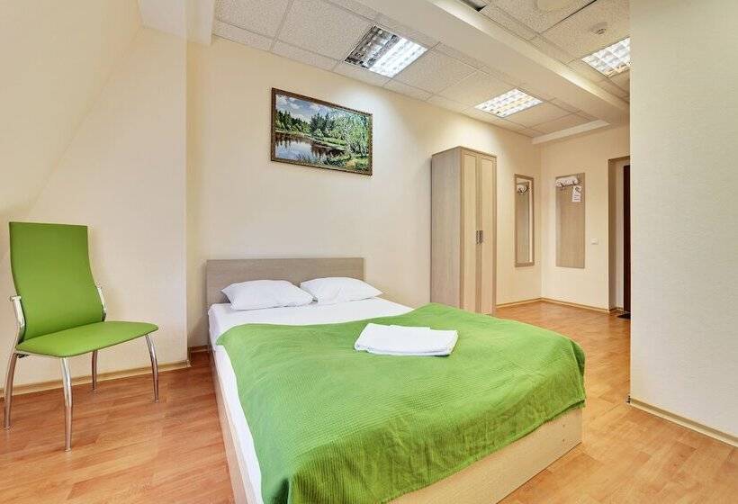 בית מלון כפרי Minima Kuzminki