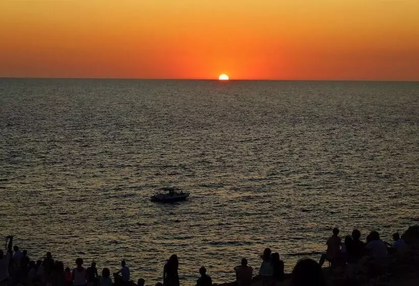 Hotelli Nou Sant Antoni