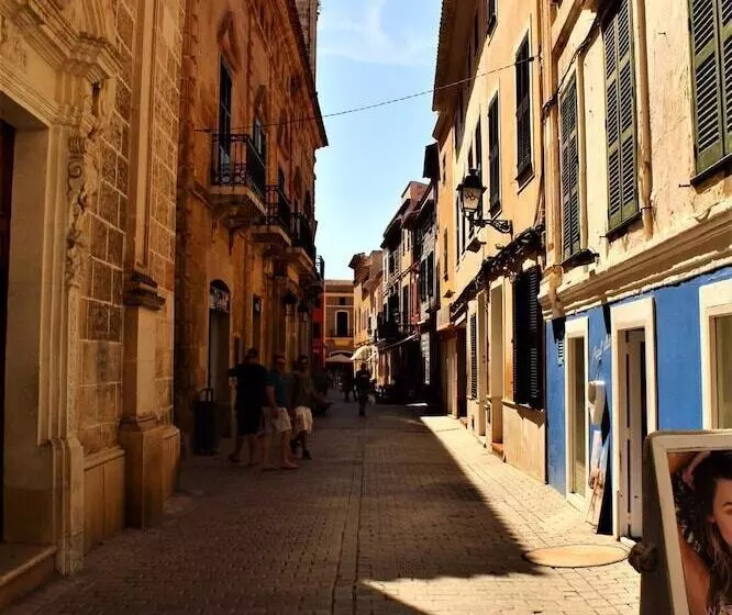 Hotelli Nou Sant Antoni