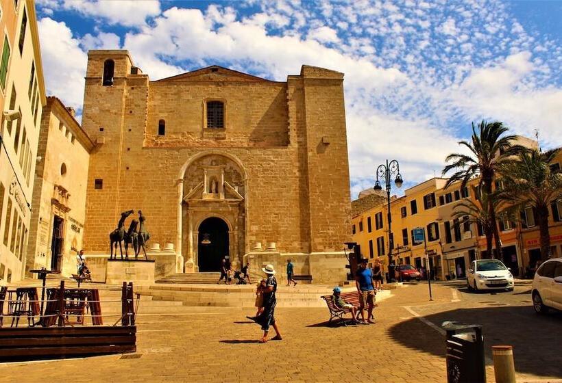 فندق Nou Sant Antoni