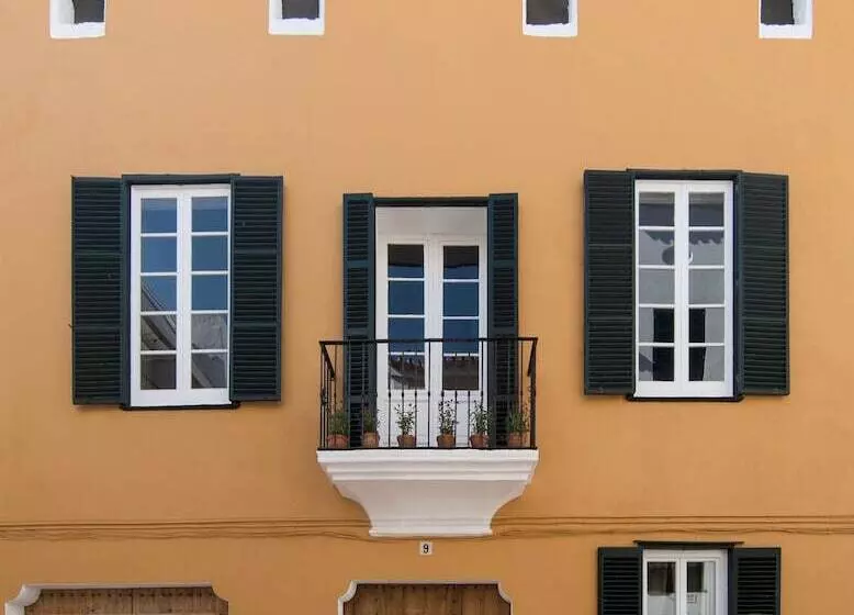 Hotelli Nou Sant Antoni