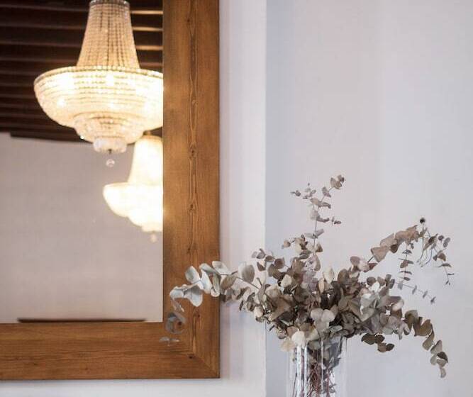 فندق Nou Sant Antoni