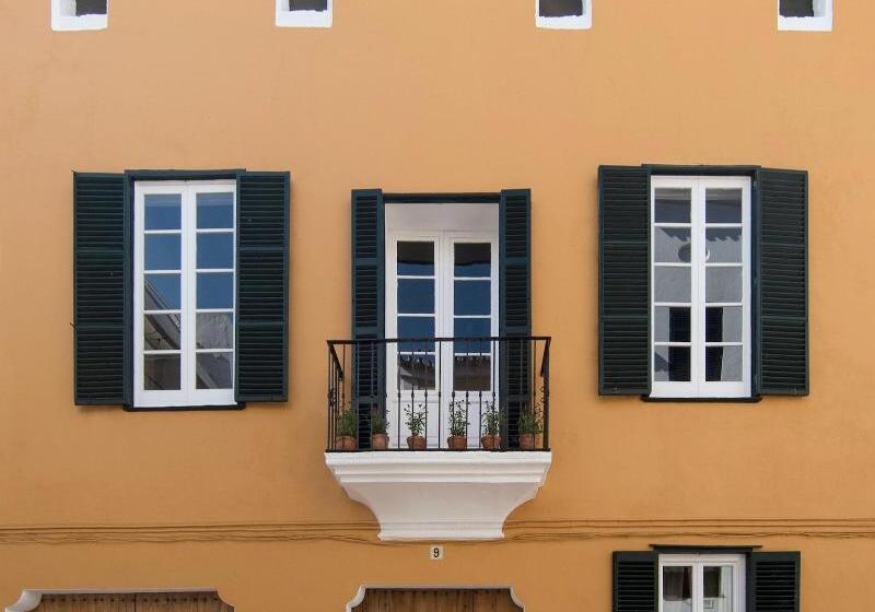 فندق Nou Sant Antoni