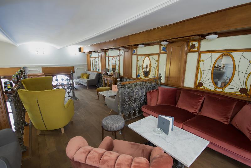 هتل Ovo Malo Duše