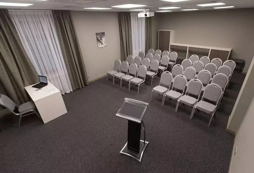 ホテル Pokrovskiy