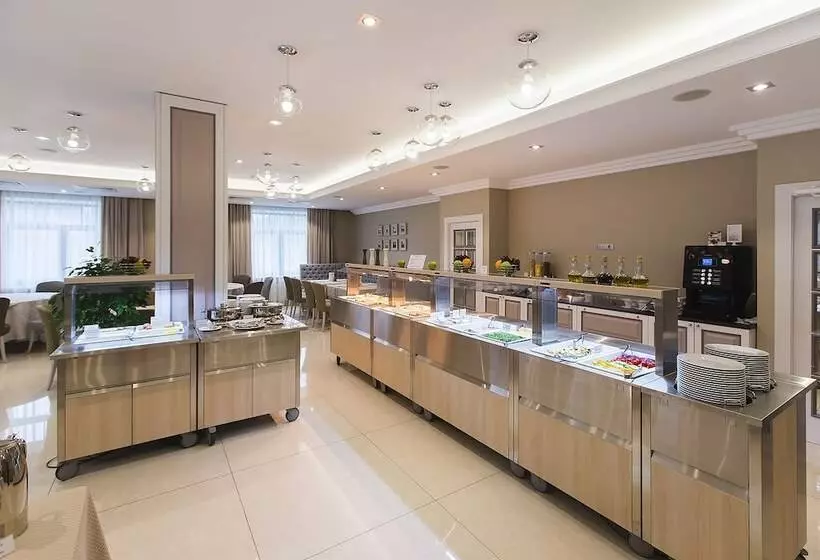 ホテル Pokrovskiy