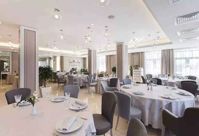 ホテル Pokrovskiy