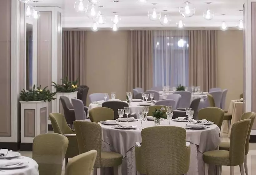 ホテル Pokrovskiy