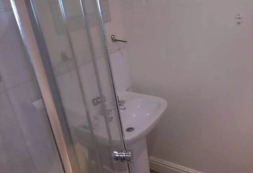 Hotelli Rose & Crown