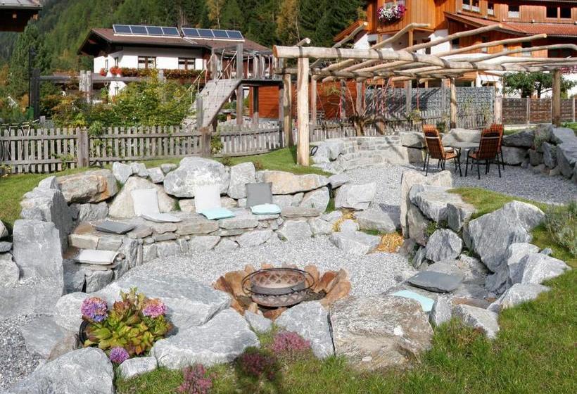 ホテル Tirolerhof Appartementhaus