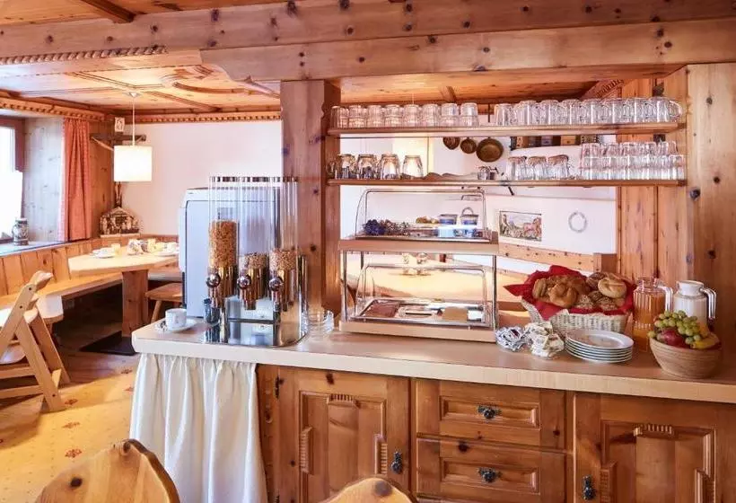 ホテル Tirolerhof   Appartementhaus