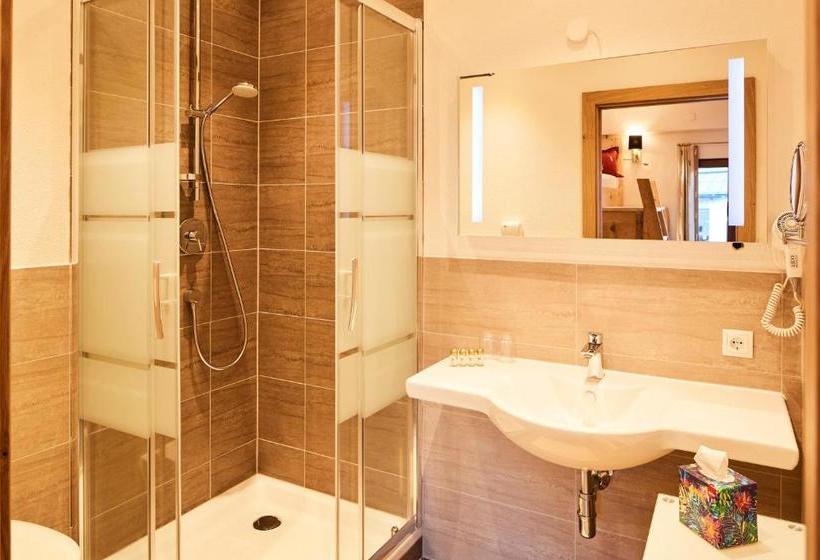 ホテル Tirolerhof Appartementhaus