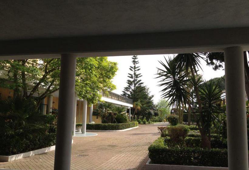 Отель Mercede 2