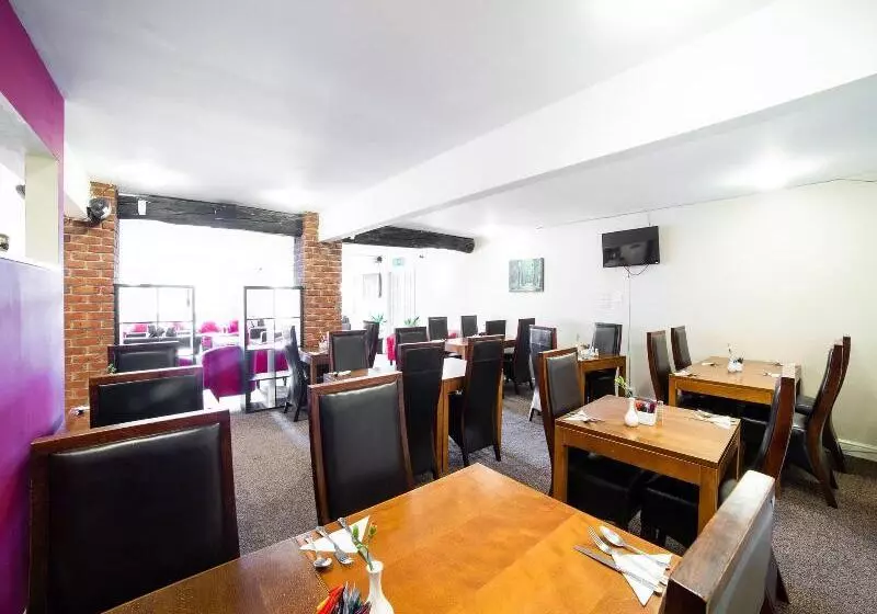 Hotelli White Horse Lodge