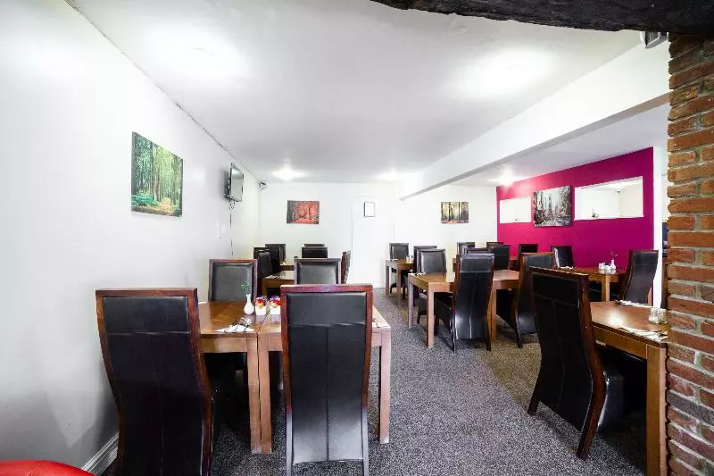 Hotelli White Horse Lodge