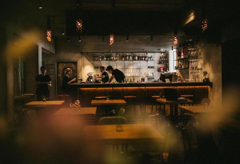 هتل Moss Boutique