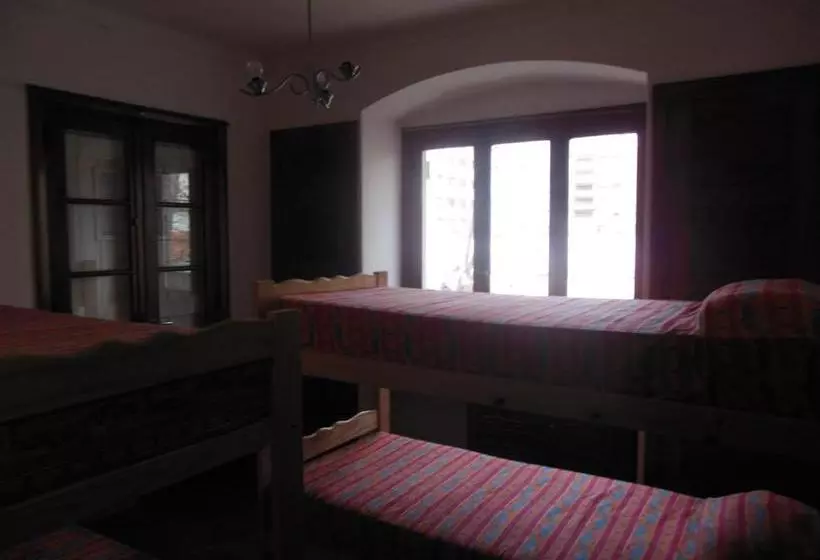 Puerto Nómade Hostel Internacional