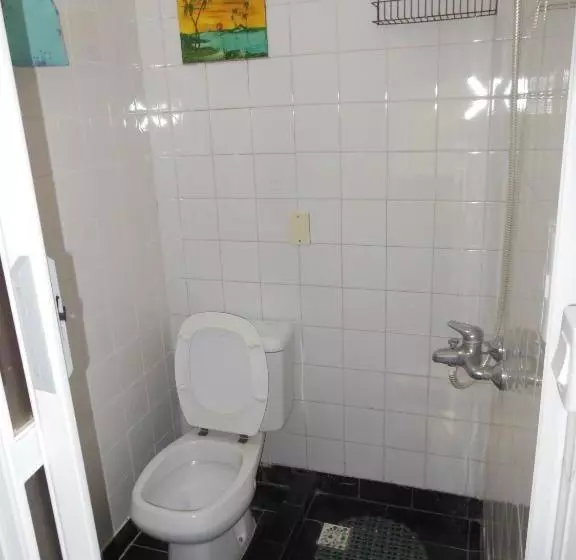 Puerto Nómade Hostel Internacional