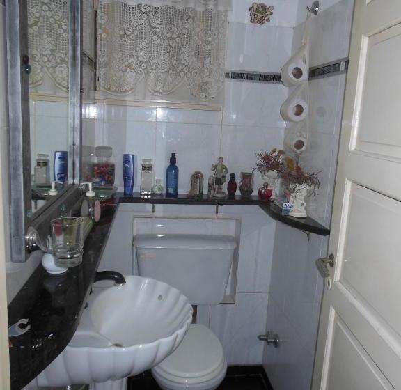 Puerto Nómade Hostel Internacional