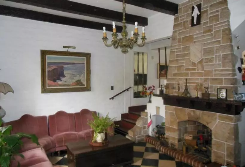 Puerto Nómade Hostel Internacional