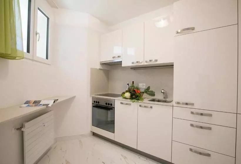 Monte Bre Apartment