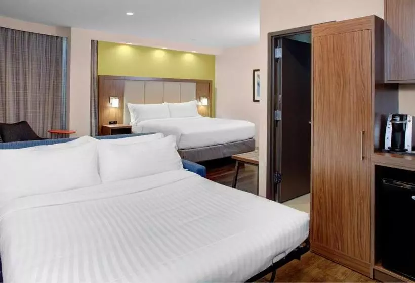 Hotelli Holiday Inn Express  Bronx Nyc  Yankee Stadium, An Ihg
