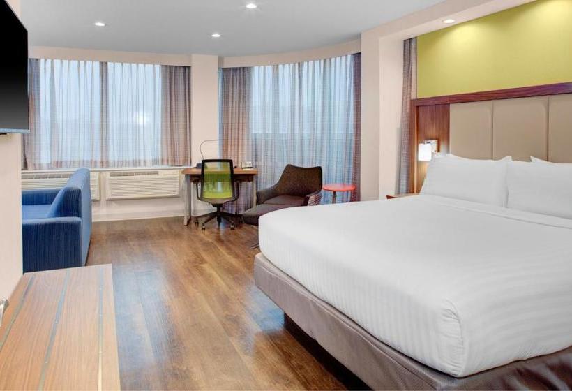 בית מלון כפרי Holiday Inn Express Bronx Nyc Yankee Stadium, An Ihg