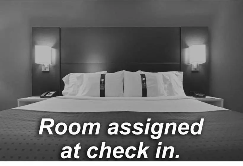 Hotelli Holiday Inn Express  Bronx Nyc  Yankee Stadium, An Ihg