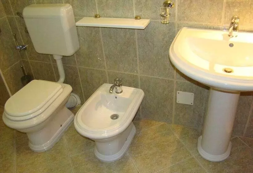 Hotelli Vila Ariston