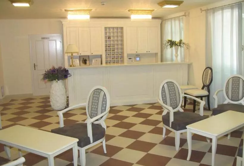 Hotelli Villa Elisabeth  Veli Lošinj Health Resort