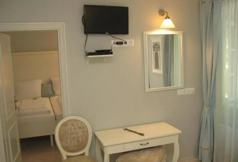 Hotelli Villa Elisabeth  Veli Lošinj Health Resort