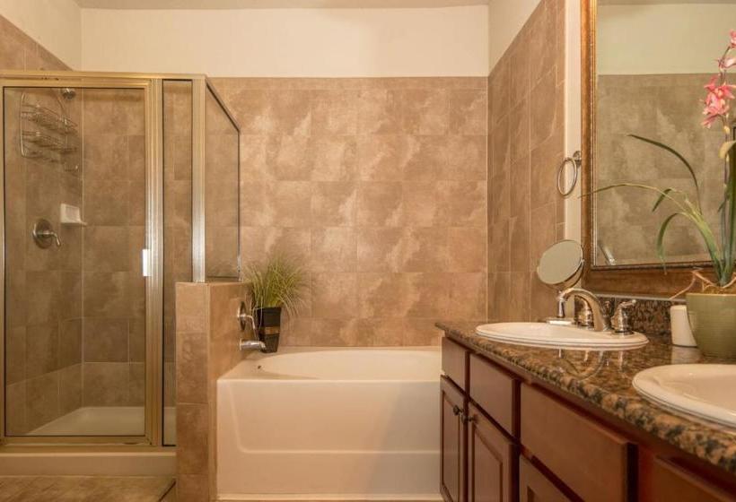 渡假胜地 Community Of Bella Piazza 3 Br Condo By Redawning