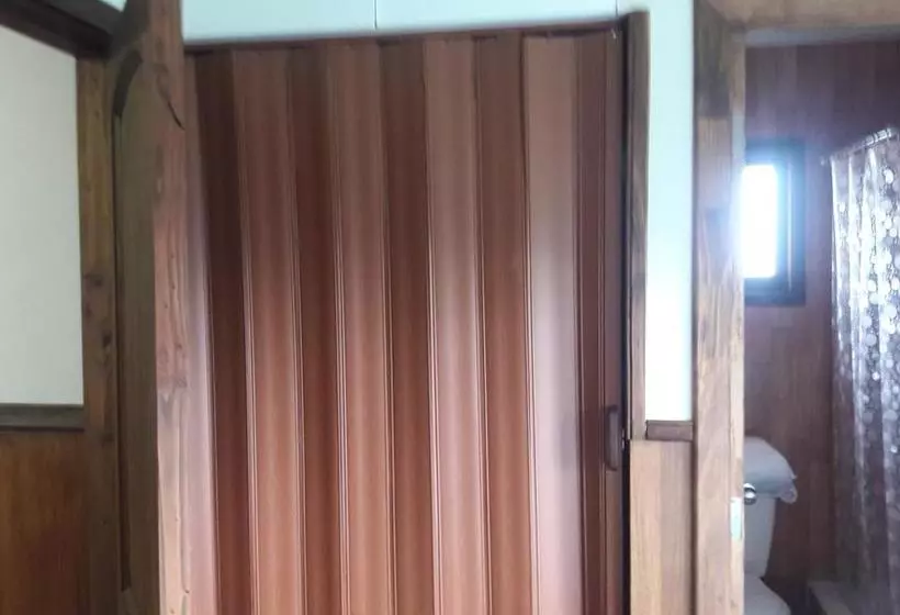 Retkeilymaja Hostal Möller