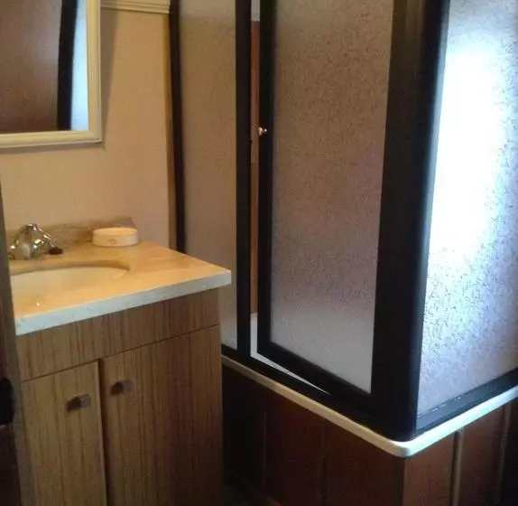 Retkeilymaja Hostal Möller