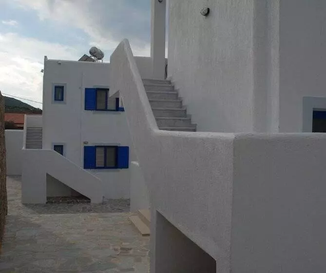 Alykes Hotel Apartments