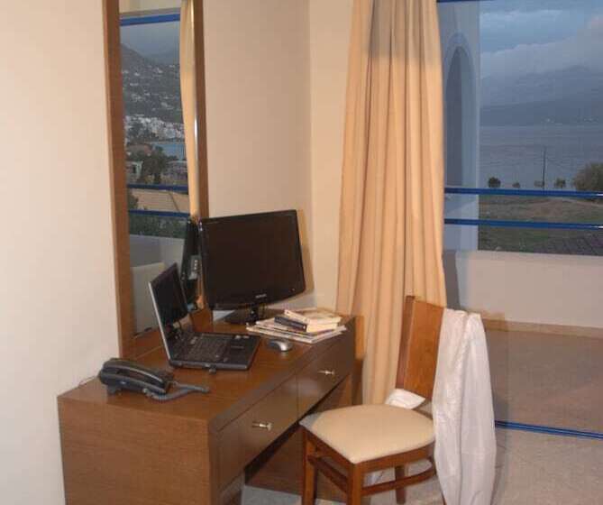 Alykes Hotel Apartments