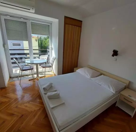 Apartments Europa