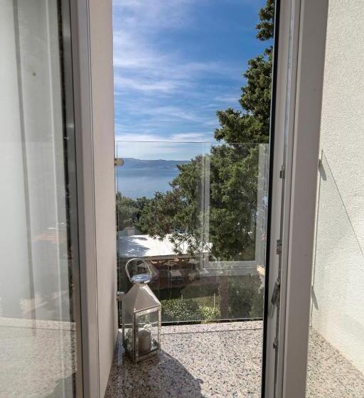 צימר Rocky Beach Rooms