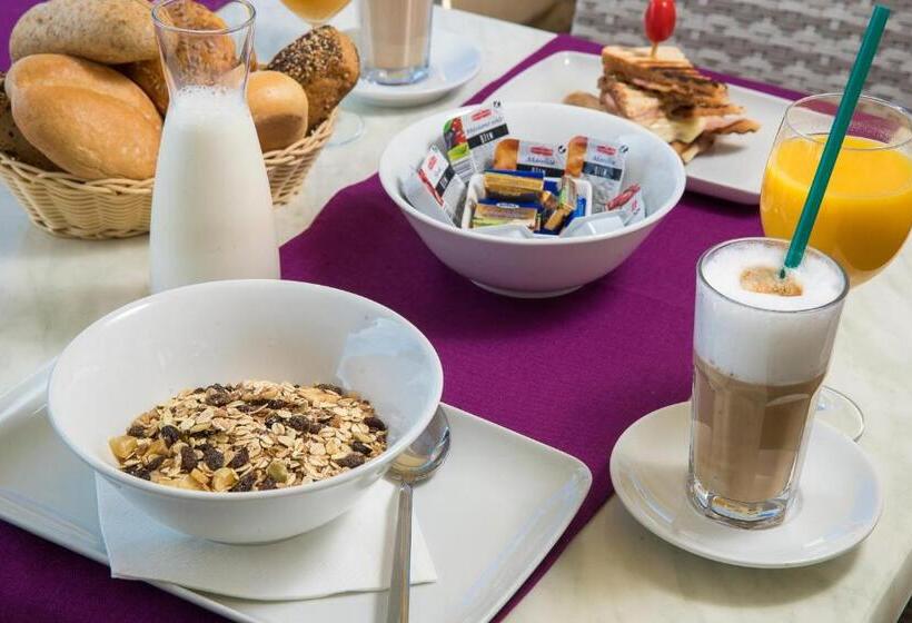 צימר Rocky Beach Rooms