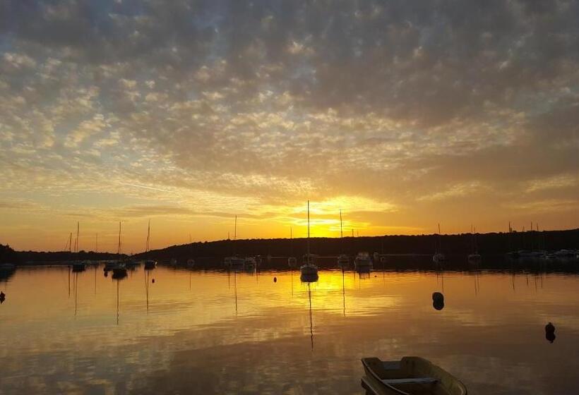 Bed & Breakfast Banjole