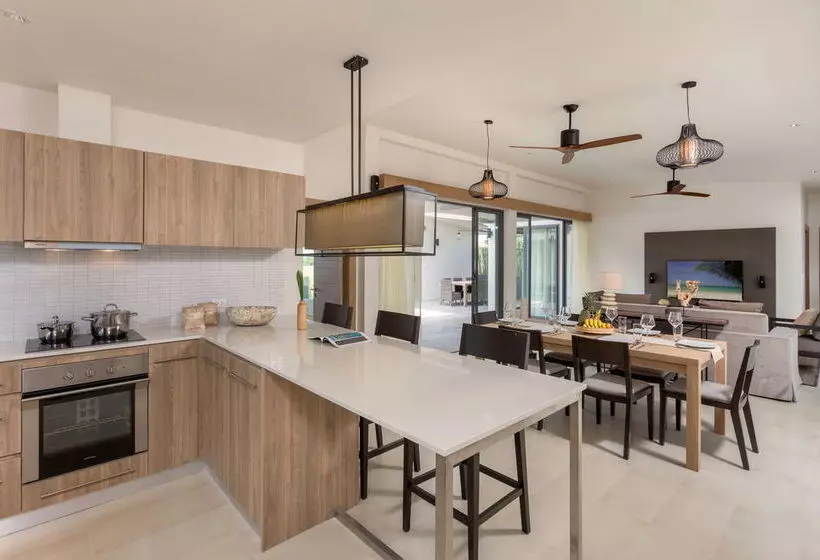 Casabay Luxury Pool Villas By Stay