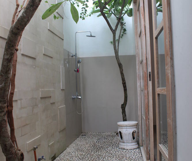 客栈 Kedungu Surf Camp