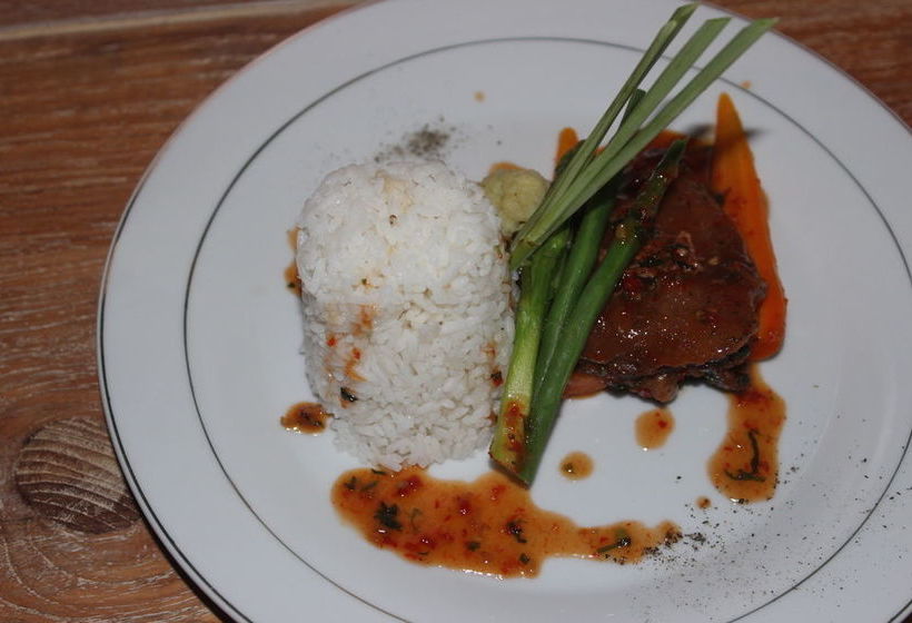 客栈 Kedungu Surf Camp